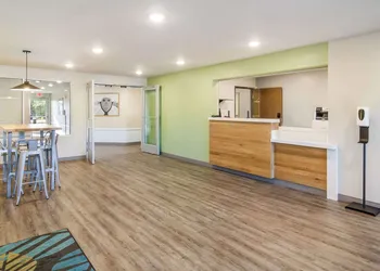 WoodSpring Suites Jacksonville Baymeadows hotel thumbnail 2