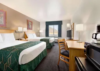 Travelodge by Wyndham Yermo hotel thumbnail 3