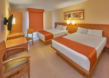City Express by Marriott Mazatlán hotel thumbnail 4