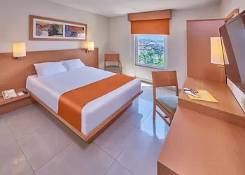 City Express by Marriott Mazatlán hotel thumbnail 7