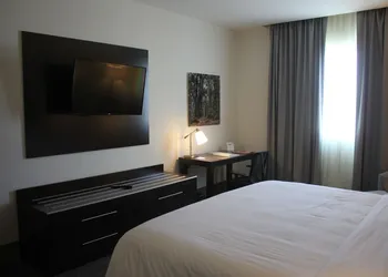 Holiday Inn Express & Suites Silao Aeropuerto - Terminal by IHG hotel thumbnail 2