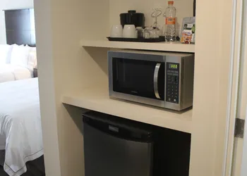Holiday Inn Express & Suites Silao Aeropuerto - Terminal by IHG hotel thumbnail 7