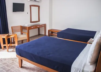 Hotel Soberanis hotel thumbnail 2