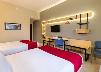 City Express by Marriott Cancun hotel thumbnail 8