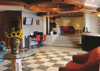 Best Western Plus Gran Marques hotel thumbnail 2