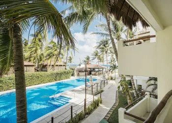 Petit Lafitte Beachfront Hotel & Bungalows hotel thumbnail 8