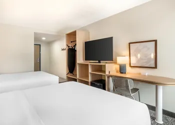 Spark by Hilton Roanoke Airport hotel thumbnail 7