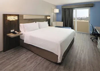 Holiday Inn Express Manzanillo by IHG hotel thumbnail 5