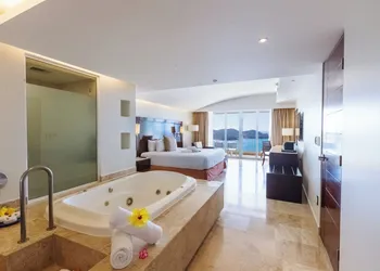 Hotel Azul Ixtapa Grand Resort Spa and Convention Center - All inclusive hotel thumbnail 8