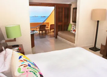 Las Brisas Ixtapa hotel thumbnail 4