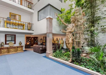 Radisson Hotel & Convention Center Toluca hotel thumbnail 2