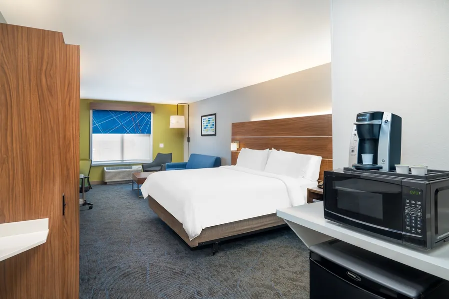 Holiday Inn Express & Suites Dahlonega by IHG hotel detail image 6