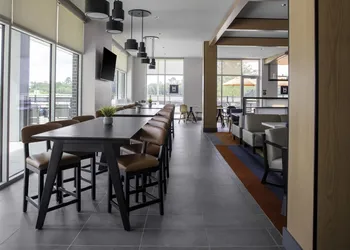 Hyatt House The Woodlands / Shenandoah hotel thumbnail 5