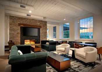 Fairfield Inn & Suites Madison Historic Eagle Cotton Mill hotel thumbnail 3