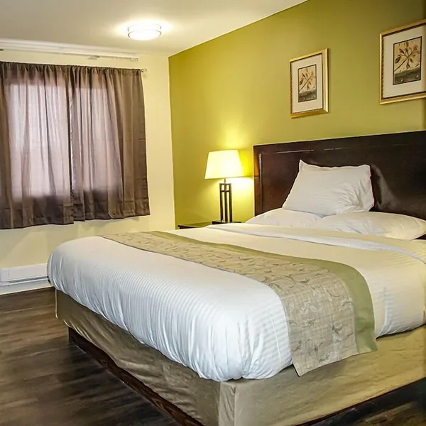 Skyland Motel Inn & Suites hotel detail image 2