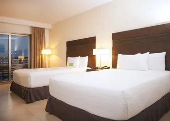 Wyndham Garden Cancun Downtown hotel thumbnail 7