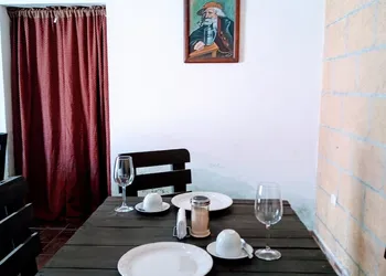 ANTIQUE Garcia hotel thumbnail 3