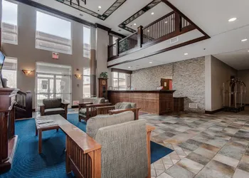 TownSquare Place hotel thumbnail 2