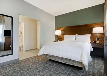 Staybridge Suites Overland Park - Kansas City S by IHG hotel thumbnail 5