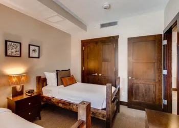 Hayden Lodge by Snowmass Mountain Lodging hotel thumbnail 4