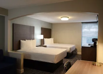 Opal Hotel & Suites hotel thumbnail 6