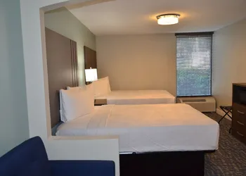 Opal Hotel & Suites hotel thumbnail 8