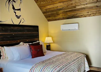 River Rock Inn B&B - Adults Only hotel thumbnail 7