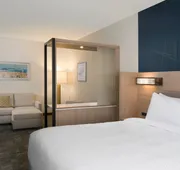 SpringHill Suites by Marriott Amelia Island hotel detail image 5