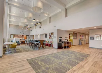 Hampton Inn & Suites Williamstown Ark Encounter hotel thumbnail 5