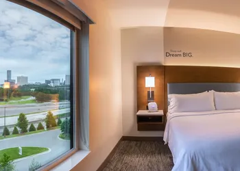 EVEN Hotel Atlanta - Ballpark Area by IHG hotel thumbnail 6