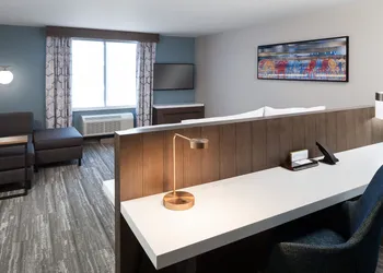 Hilton Garden Inn Madison Downtown hotel thumbnail 5