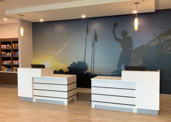La Quinta Inn & Suites by Wyndham Round Rock near Kalahari hotel thumbnail 6