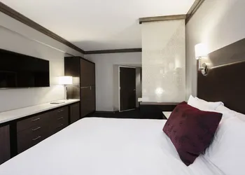The Hilton Club - New York hotel thumbnail 4
