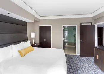 The Hilton Club - New York hotel thumbnail 8