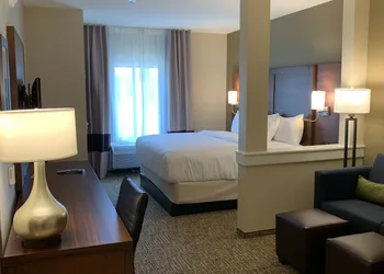 Comfort Inn & Suites Clarkston Pine Knob Area hotel thumbnail 4