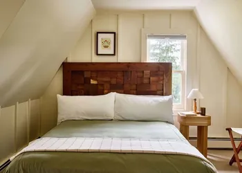 Callicoon Hills hotel thumbnail 2