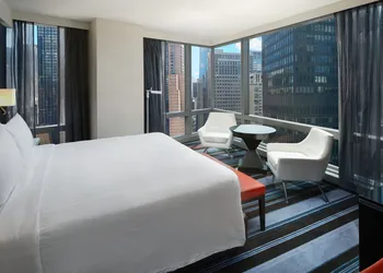 Courtyard by Marriott New York Manhattan / Central Park hotel thumbnail 6