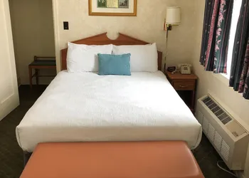 Stearns Hotel hotel thumbnail 5