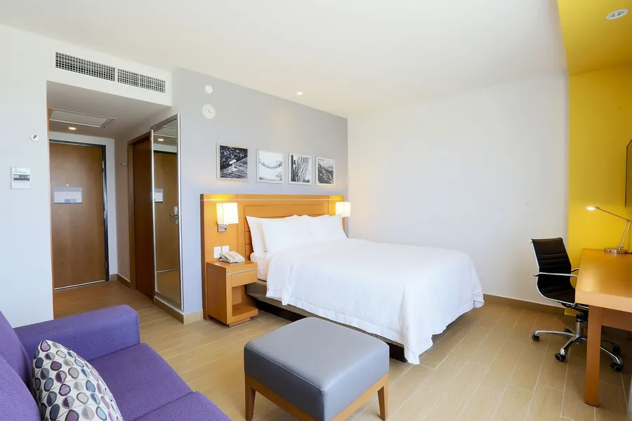 Hampton Inn & Suites by Hilton Paraiso hotel detail image 6