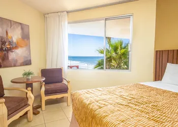 Puerto Nuevo Baja Hotel & Villas hotel thumbnail 4