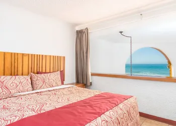 Puerto Nuevo Baja Hotel & Villas hotel thumbnail 8