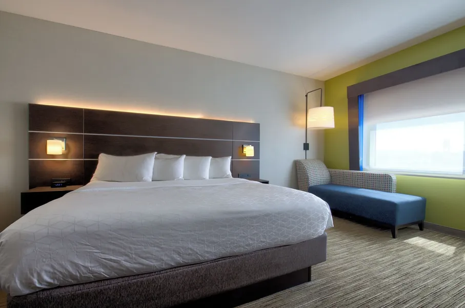 Holiday Inn Express & Suites Onalaska La Crosse Area by IHG hotel detail image 6