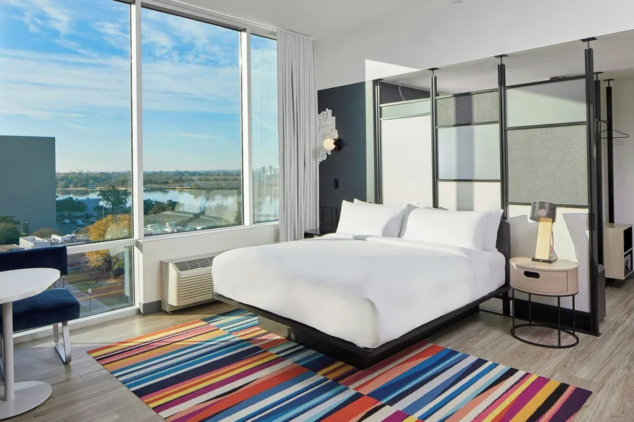 Aloft Wilmington at Coastline Center hotel detail image 6