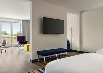 Aloft Wilmington at Coastline Center hotel thumbnail 8