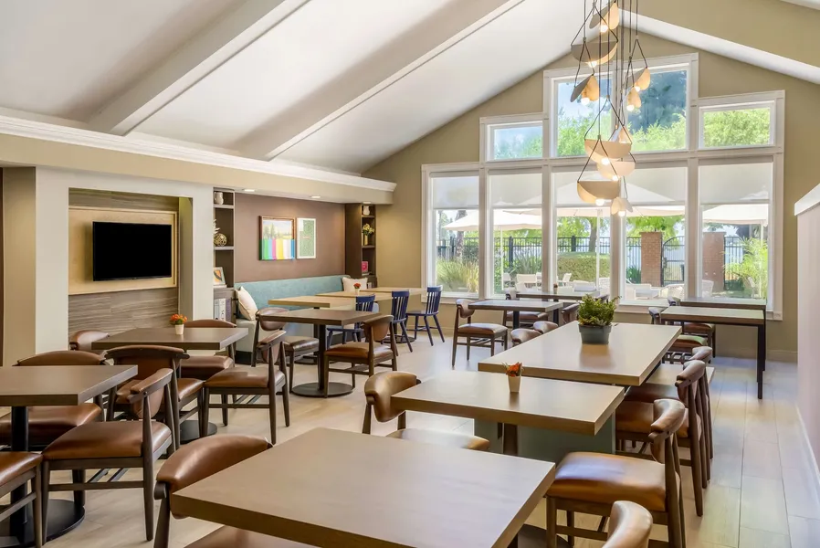 Sonesta ES Suites San Francisco Airport Oyster Point Waterfront hotel detail image 6