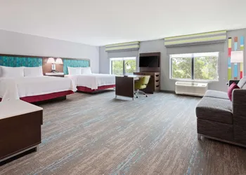 Hampton Inn & Suites Alachua I-75 hotel thumbnail 3