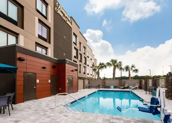 Hampton Inn & Suites Alachua I-75 hotel thumbnail 5