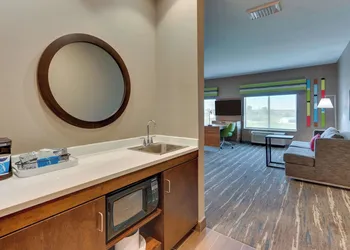 Hampton Inn Lebanon hotel thumbnail 5