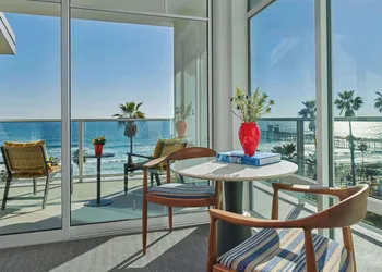 The Seabird Ocean Resort & Spa, Part of Destination Hotel by Hyatt hotel thumbnail 6