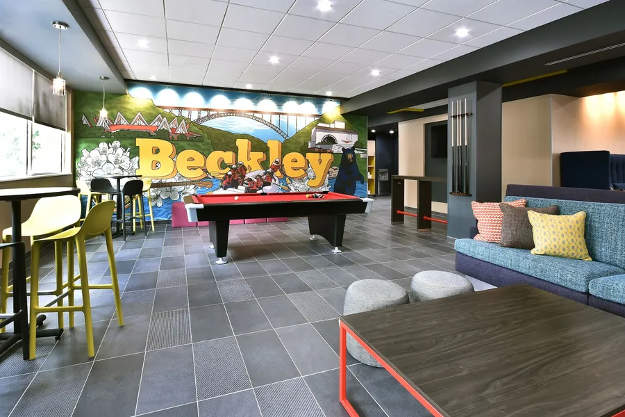 Tru by Hilton Beckley hotel detail image 2